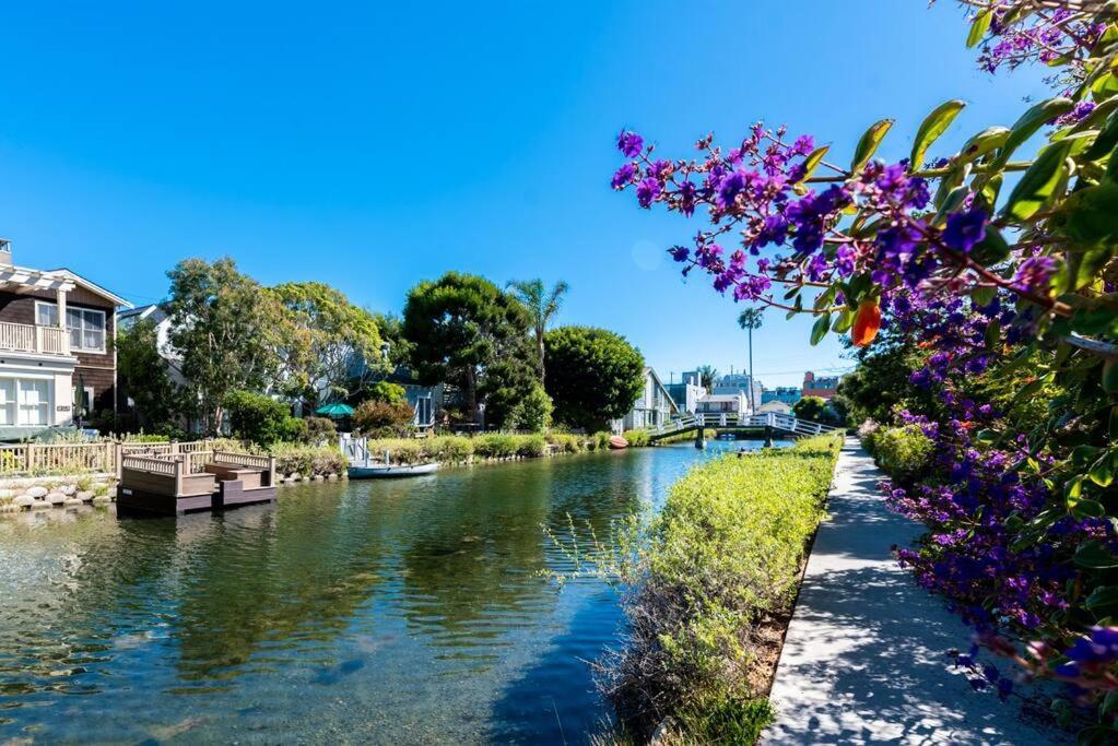House On The Canal In Venice Los Angeles Bagian luar foto